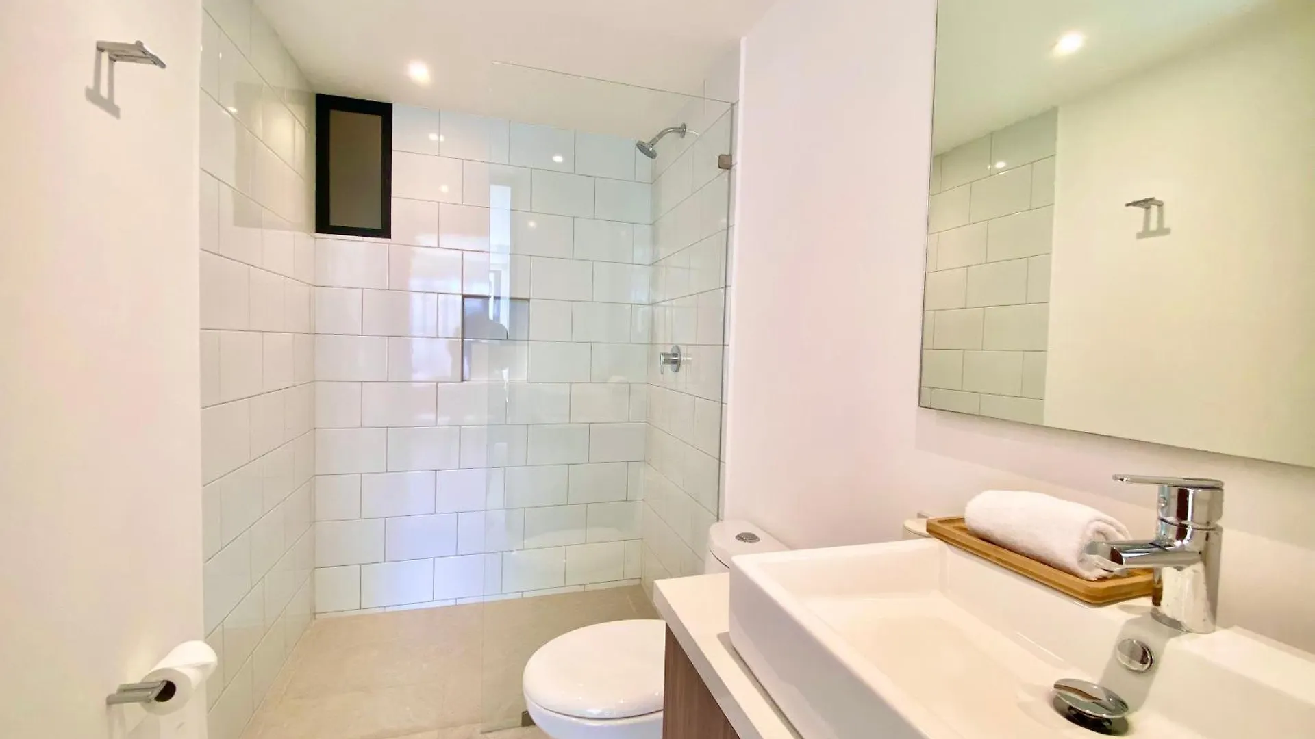 Urban Towers By Andiani Travel Appartement Playa del Carmen