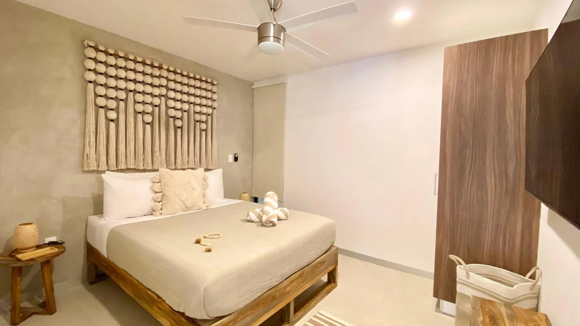 Urban Towers By Andiani Travel Appartement Playa del Carmen Mexico